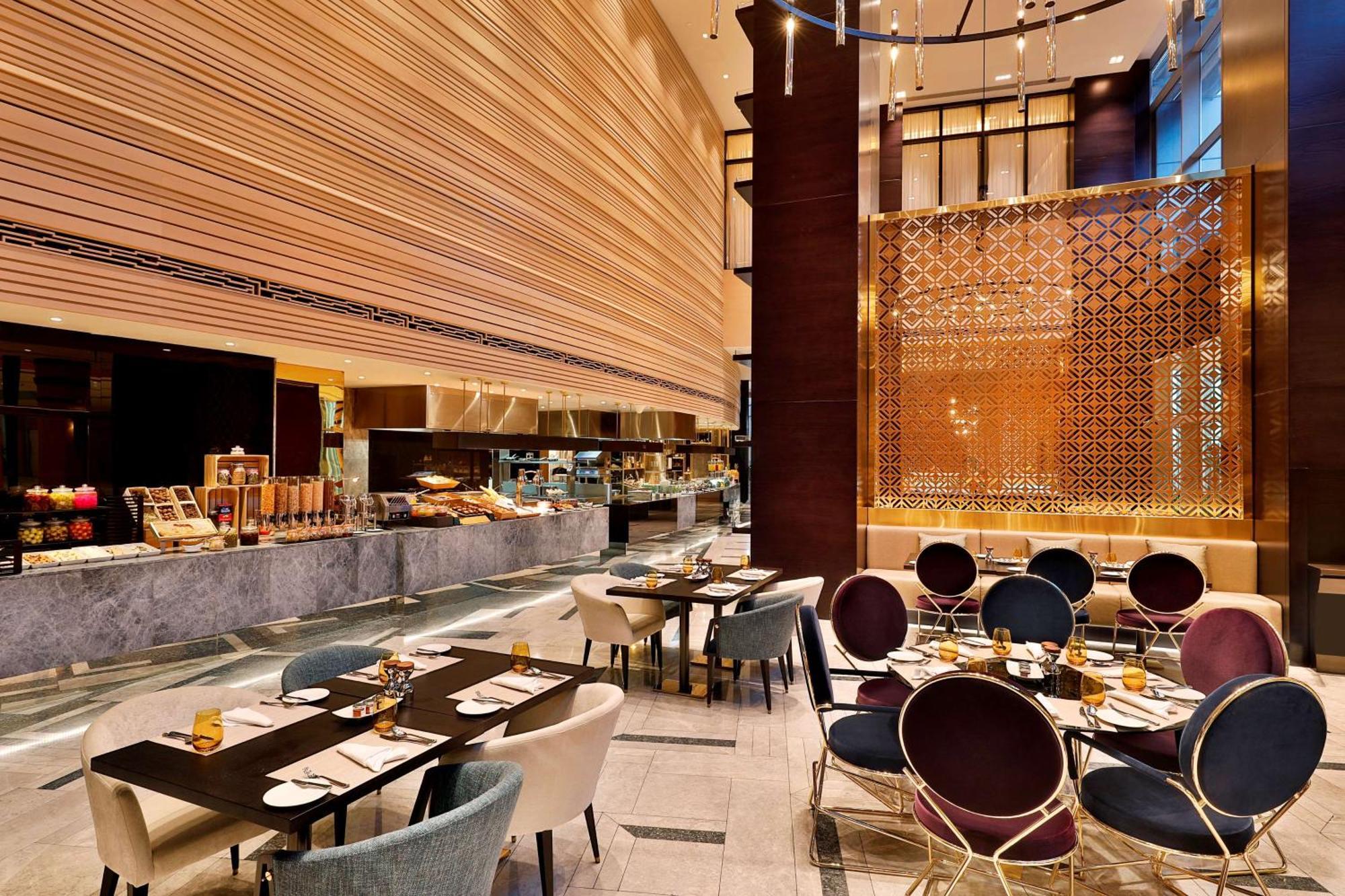 Alrayyan Hotel Doha, Curio Collection By Hilton Al Rayyan Exterior foto The restaurant
